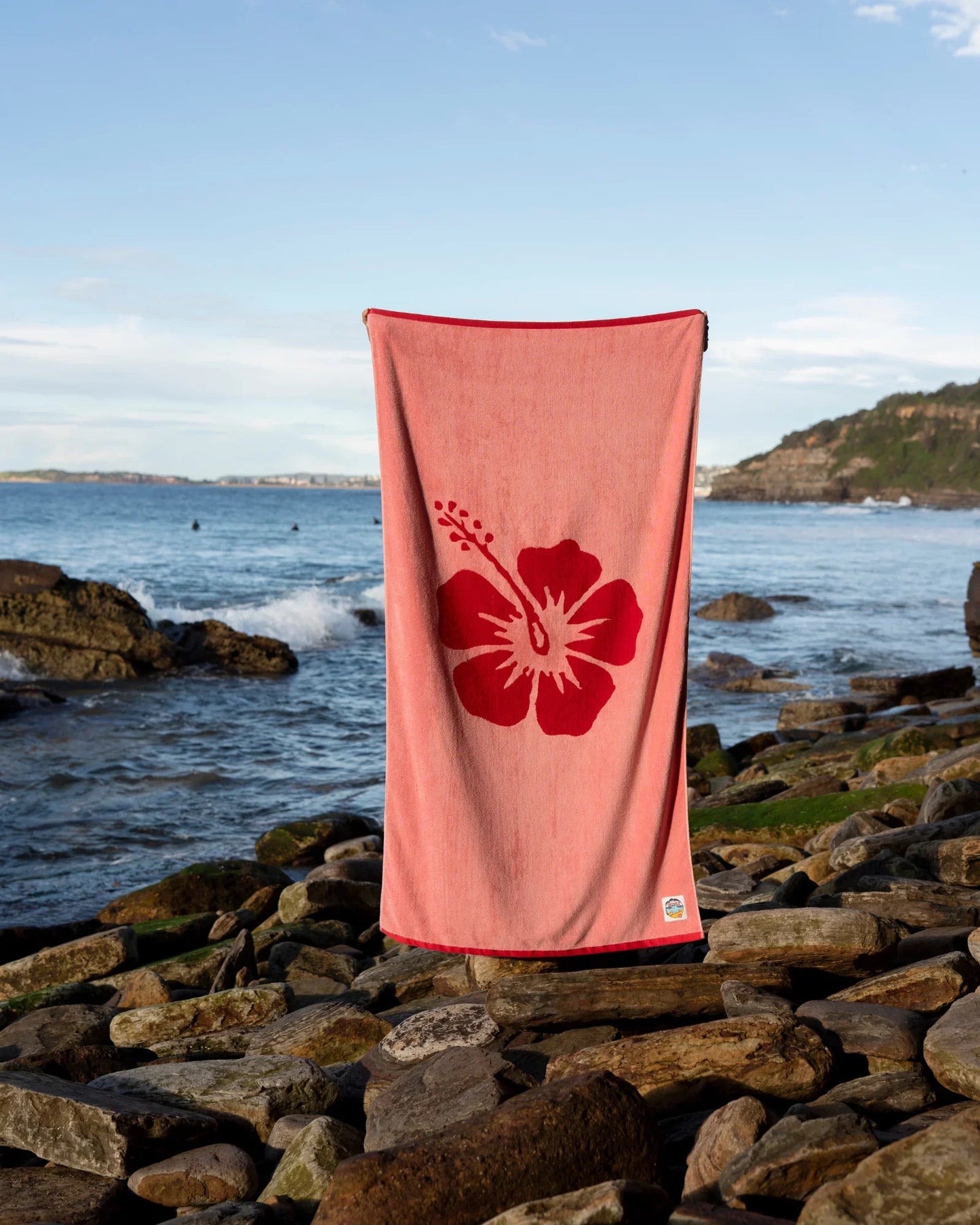 Hibiscus Beach Towel - Cherry Pink