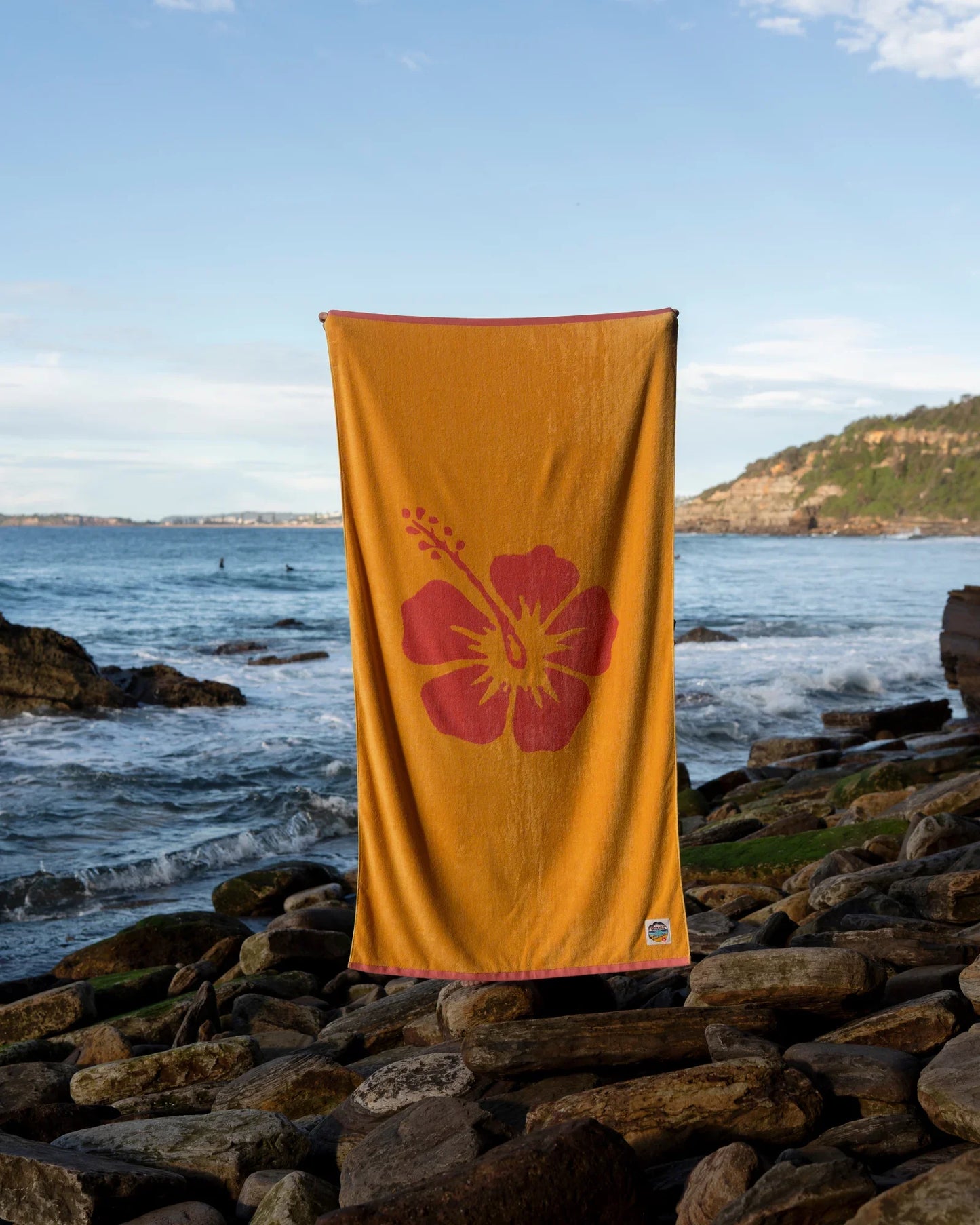 Hibiscus Beach Towel - Sun Blush