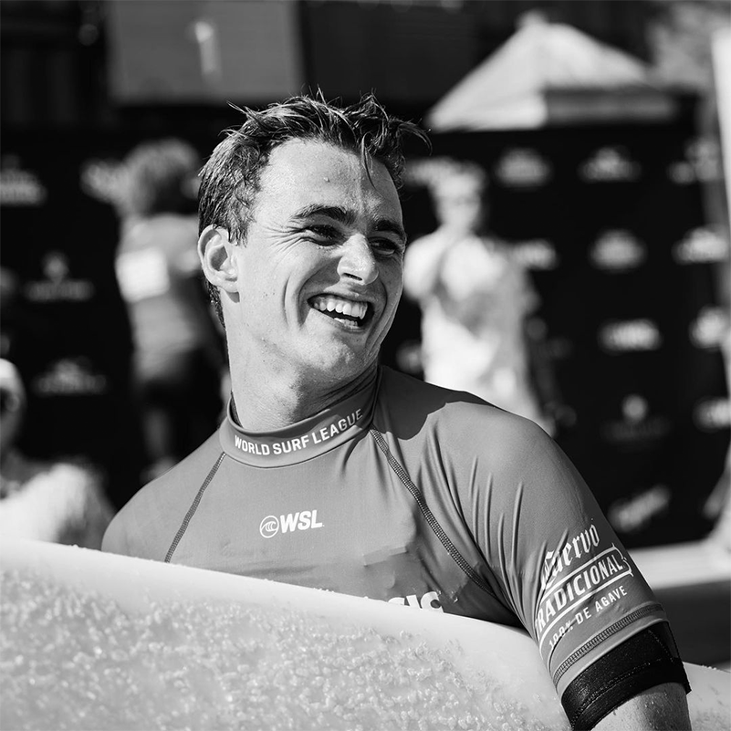 2022 Australian Longboard Champion, Declan Wyton re-signs with Okanui