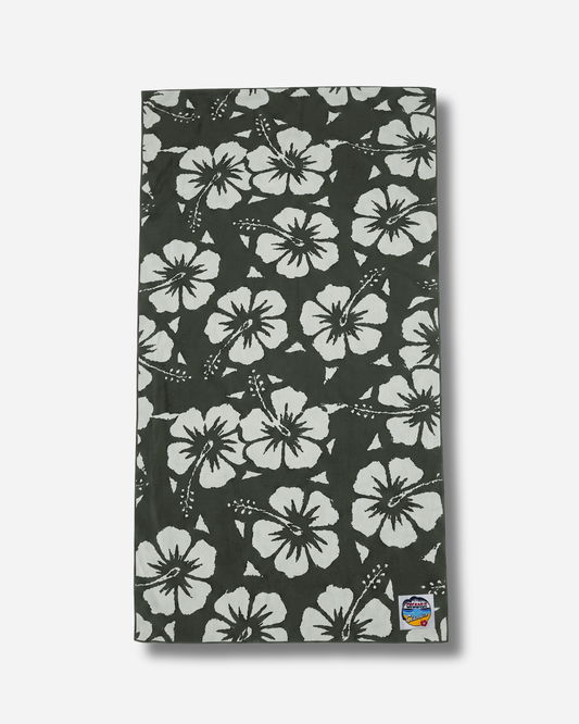 Sandfree Classic Adventure Towel - Olive Stone