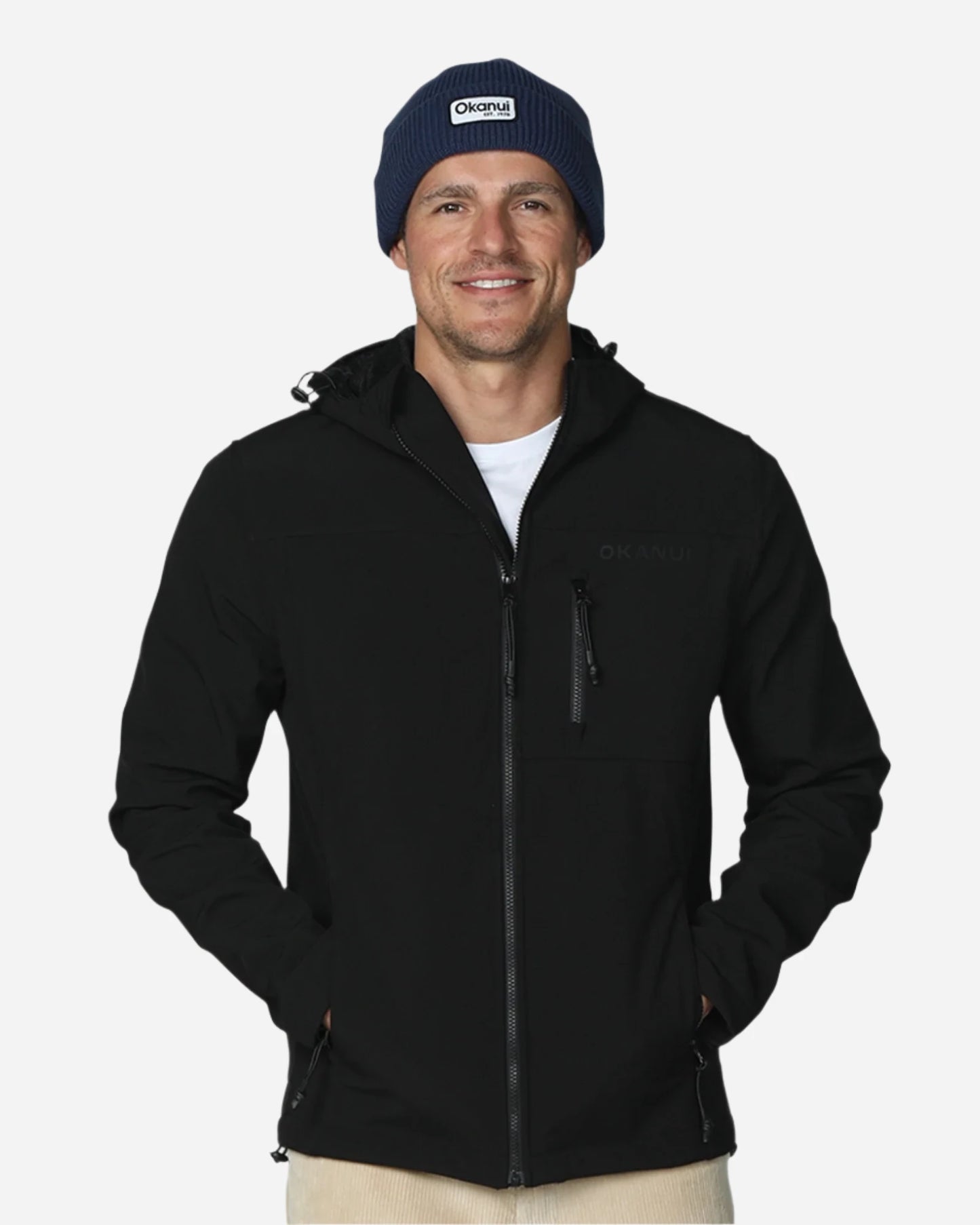 Mens soft shell jacket in color black with navy blue bonnet. 