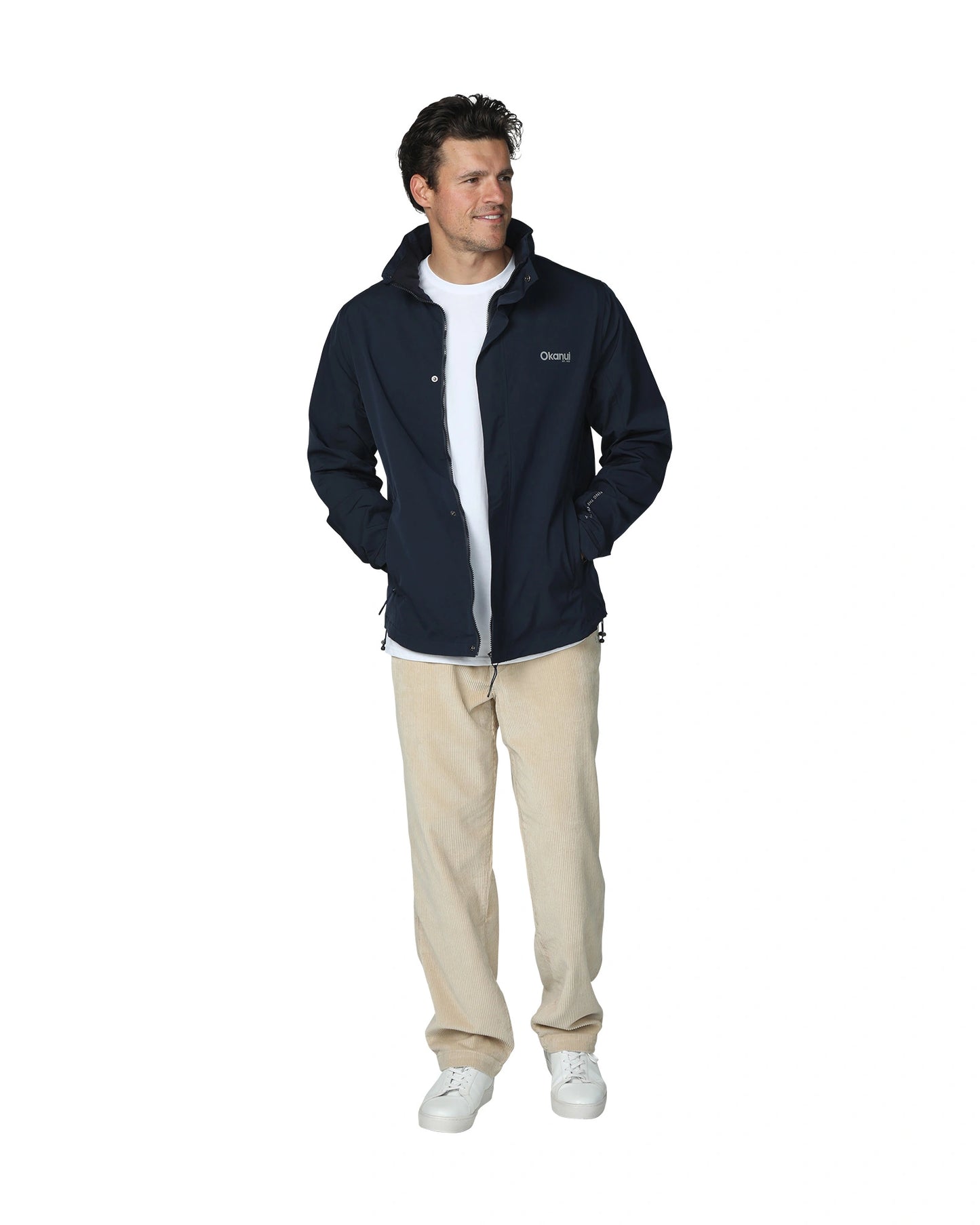 Mens surf jacket in navy blue color with two side pockets. 