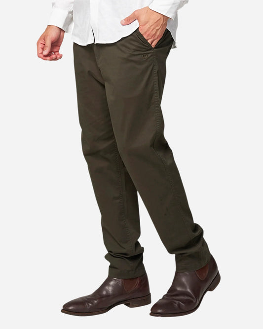 Blow up view of the Okanui Chino pants for men in hunter green variant