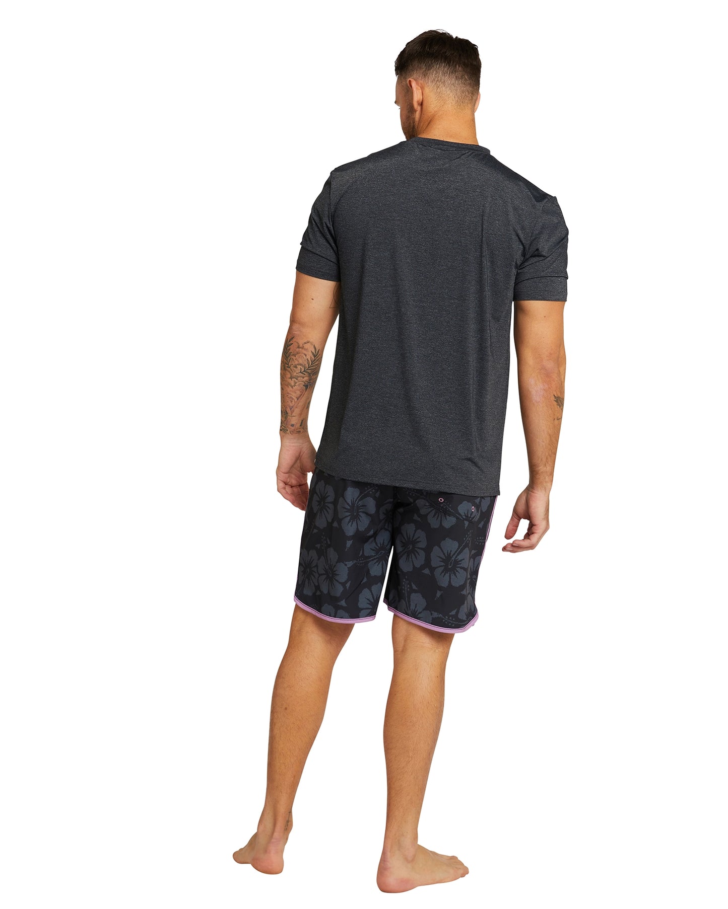 Men's spring short sleeve rashie in black showing the right back view.