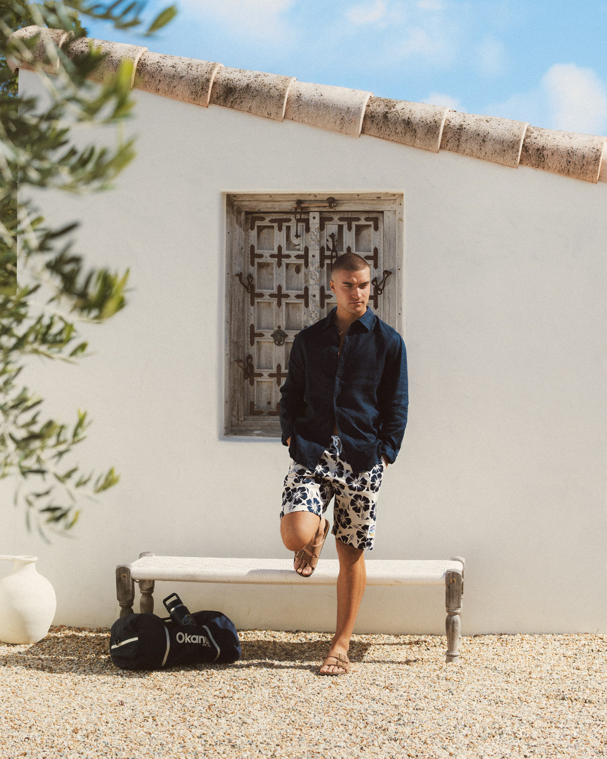 Mens Okanui Linen Long Sleeve Shirt - Navy
