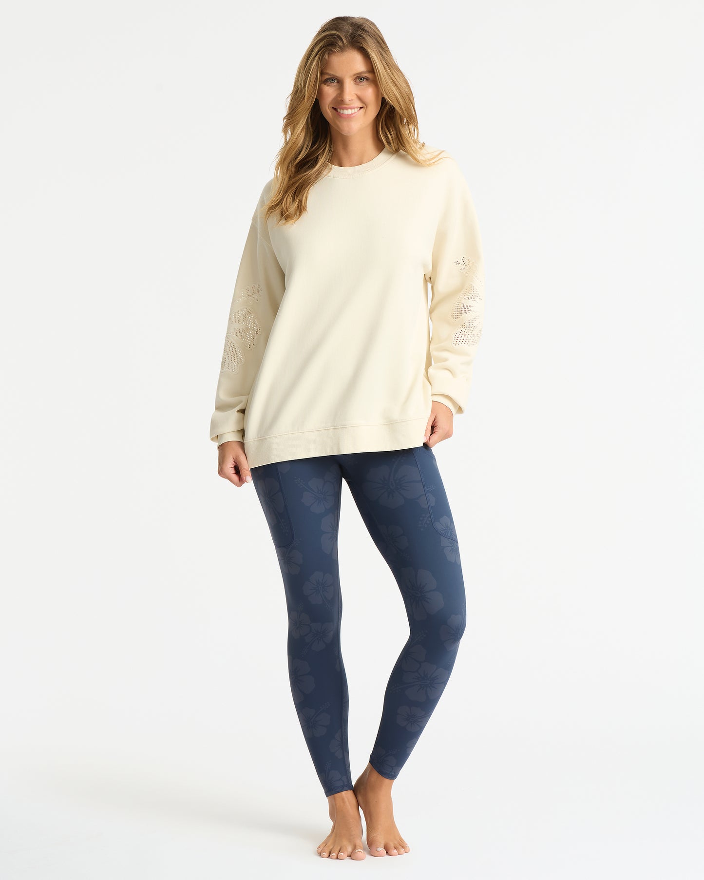 Breakfast Club Fleece Cew - Cream