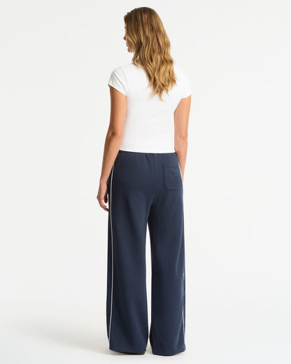 Womens - Squad Trackpant - Navy