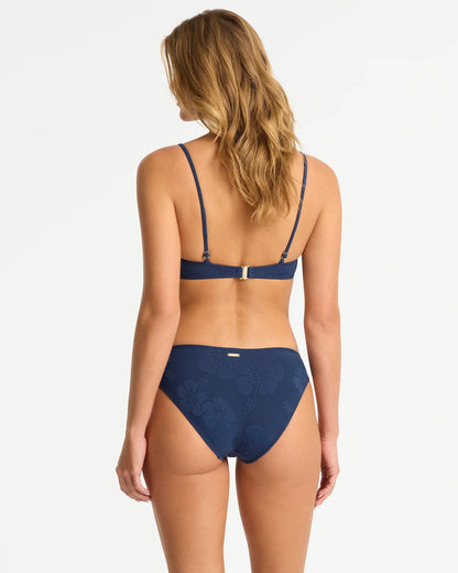 Lagoon Regular Bikini Bottom - Jacquard Hibiscus Navy
