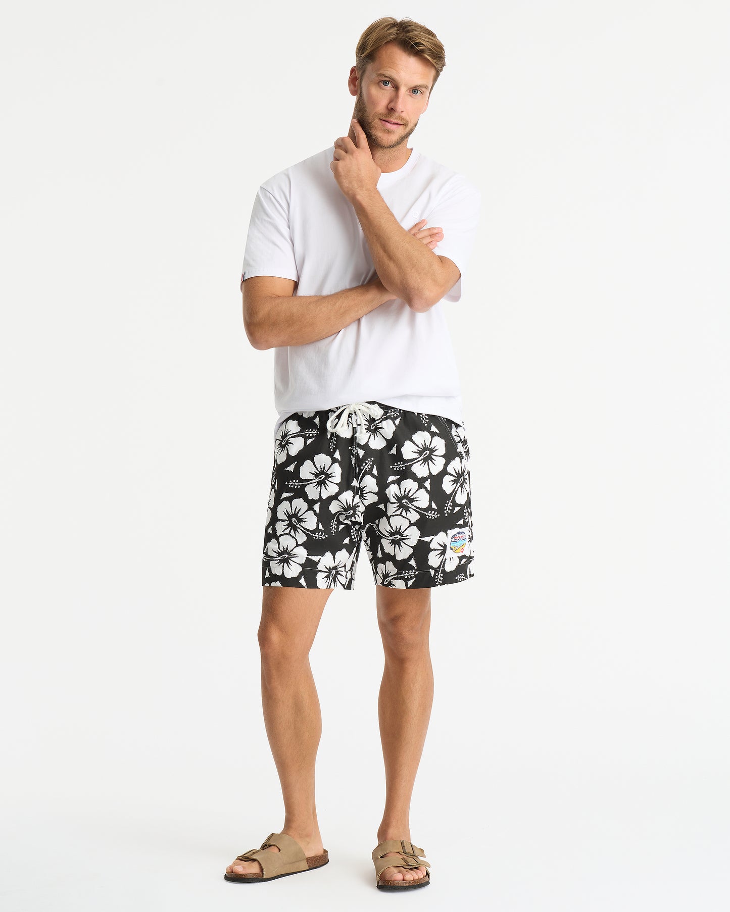 Mens - Classic Short Shorts - Hibiscus Black