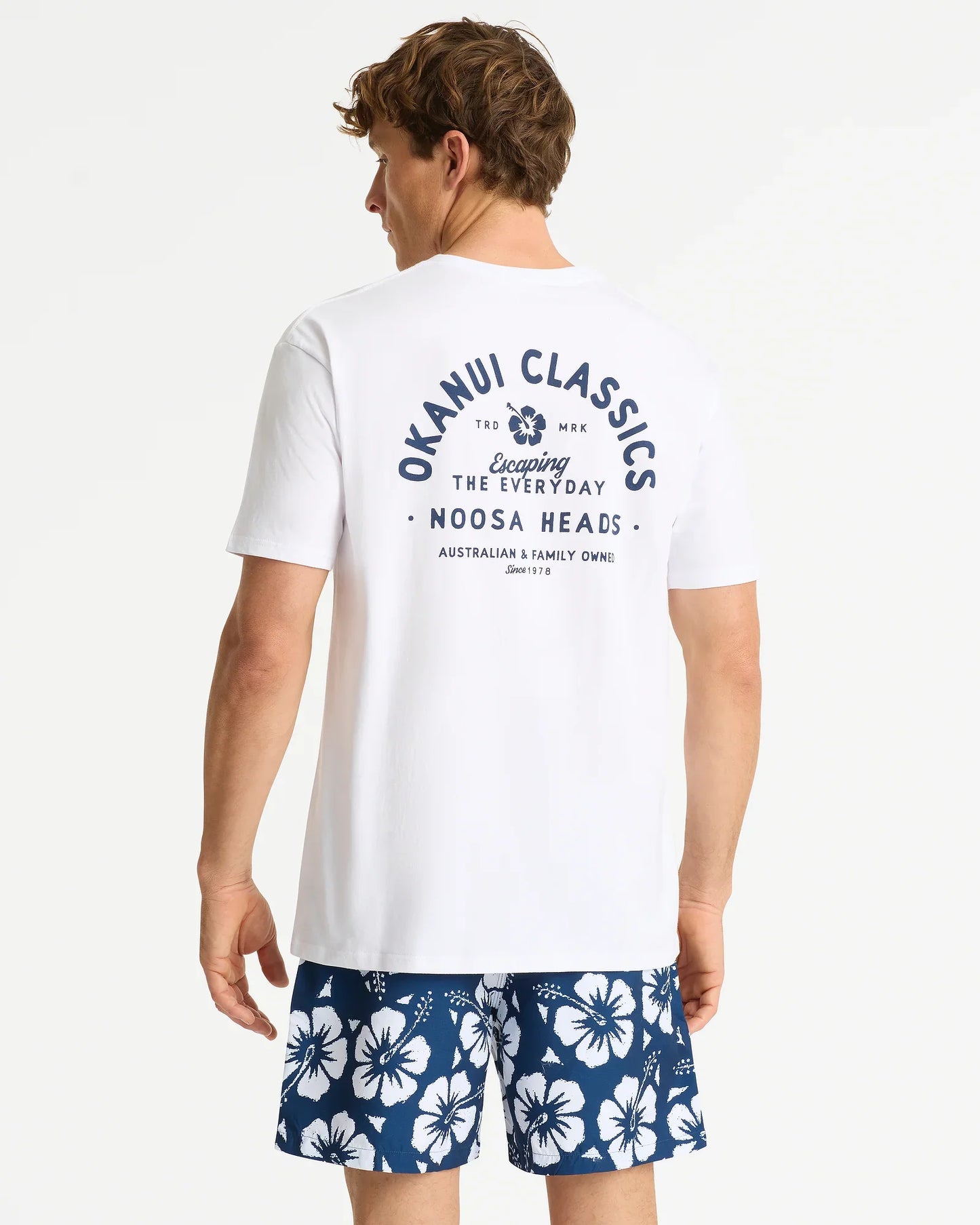 Destination Lockup T'Shirt - Noosa White