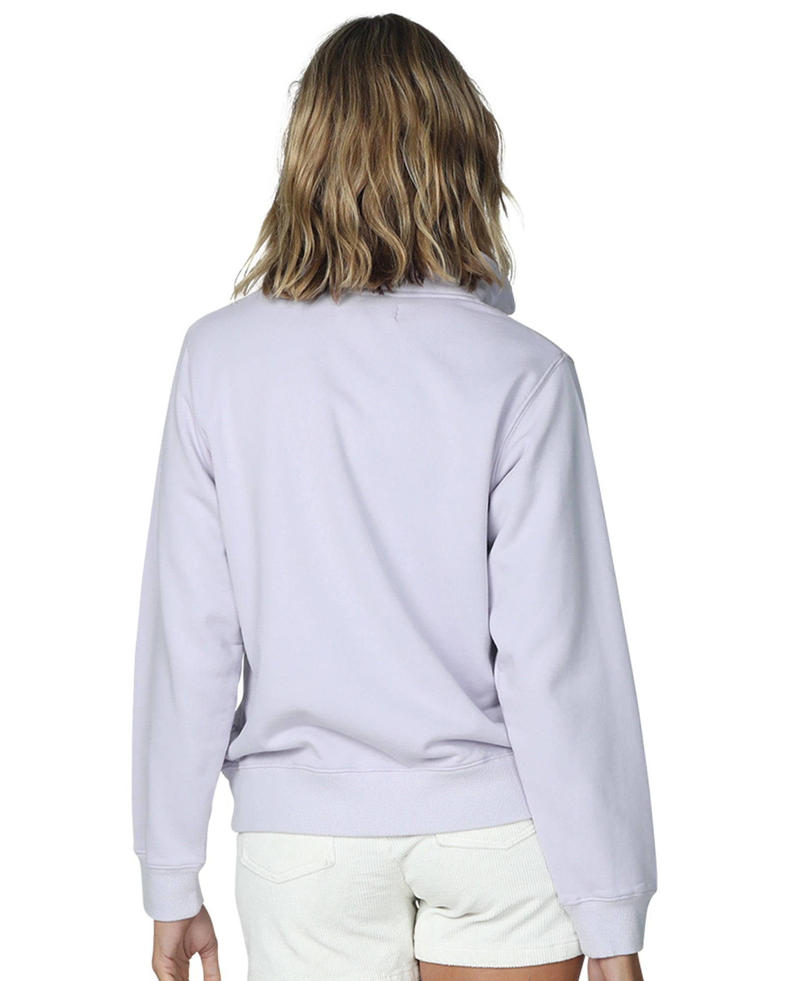 Lilac-colored women's hoodie from Okanui that reveals the back.