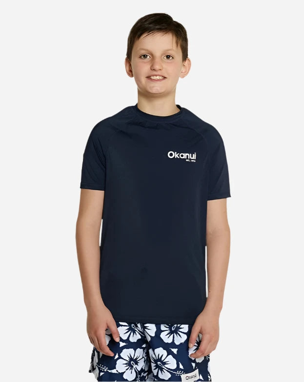 The Okanui Boy's spring short sleeve rashie in navy. 