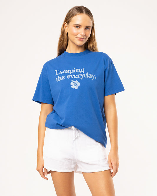 Boyfriend Escape T'Shirt - Malibu Blue